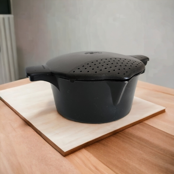 Pampered Chef Kitchen Pampered Chef 2 Quart Bowl Steamer Strainer